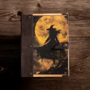 Χειροποίητο Τετράδιο Με Witch Moon Σχέδιο & Δερμάτινο Κούμπωμα